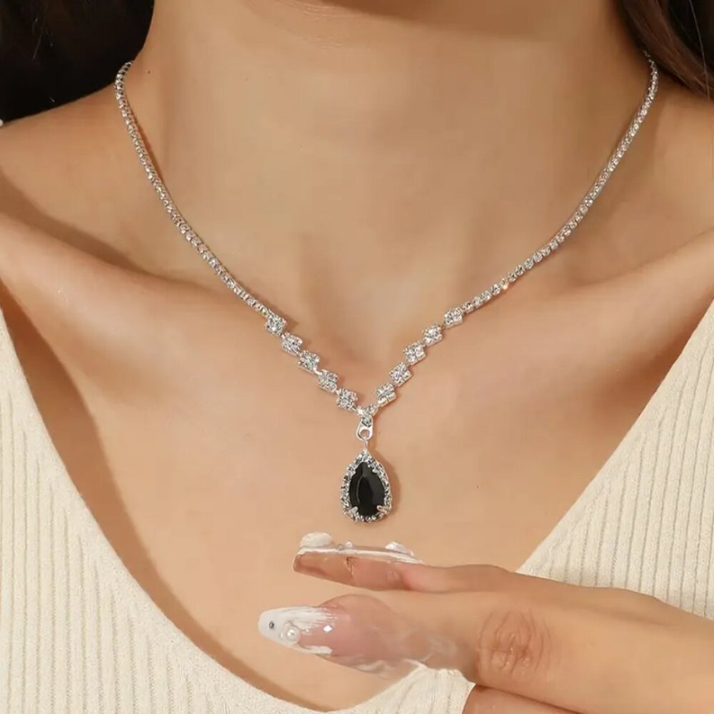 18K White Gold Womens 1ct Diamond Black Onyx Gemstone Necklace 18K Silver NEW